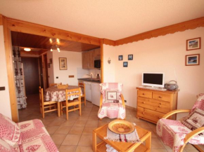 Studio Cabine avec Balcon Sud, 4 Couchages, Equipé, Vue Pistes - FR-1-293-178